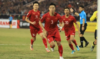 CĐV Thái Lan: 'Nên trao cúp luôn cho ĐT Việt Nam'
