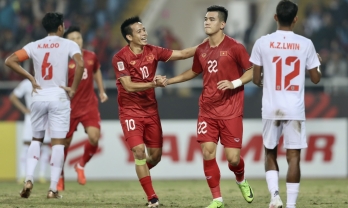 'Họng pháo' số 1 ĐT Việt Nam thừa nhận sân Mỹ Đình gây khó khăn