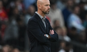 HLV Ten Hag: 'MU là 1 đội bóng bạc nhược'