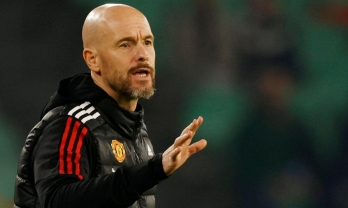 HLV Ten Hag tiết lộ về khả năng chiêu mộ Vua phá lưới World Cup của MU