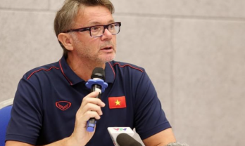 HLV Troussier được giao chỉ tiêu nào tại SEA Games 32?