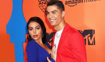 Ronaldo nhận tin cực vui từ bạn gái Georgina Rodriguez