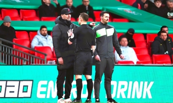 HLV Klopp phẫn nộ vì thua Brentford, tố trọng tài cố tình xử ép Liverpool