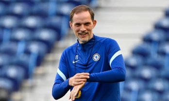 Thời thế thay đổi, HLV Thomas Tuchel sáng cửa dẫn dắt kình địch Chelsea