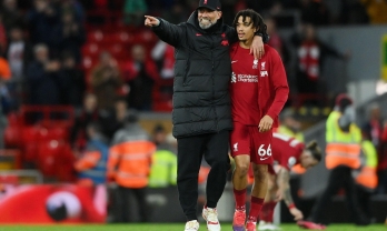 Thắng dễ Wolves, HLV Klopp vội gửi chiến thư tới MU-Ten Hag