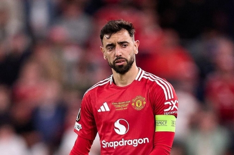 MU chốt mức giá bán Bruno Fernandes