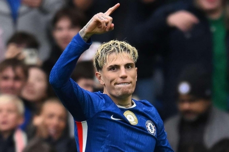 Garnacho bị chê chưa đủ tầm chơi cho Chelsea và MU