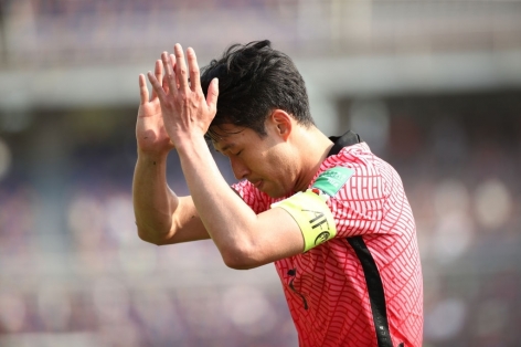 Tỏa sáng ở VL World Cup, Son Heung-min ăn mừng đầy cảm xúc tri ân Eriksen