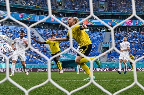 Kết quả bóng đá Euro 2021 hôm nay 18/06: ĐT Anh thảm hại
