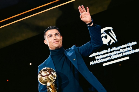 Ronaldo chỉ thẳng chủ nhân Quả bóng vàng, lần nào cũng sai