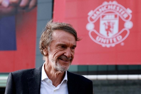 Mục tiêu được Sir Jim Ratcliffe ưng có đối thủ cạnh tranh