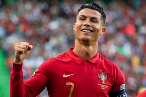 40 tuổi, Ronaldo vẫn khiến mọi đối thủ phải khiếp sợ
