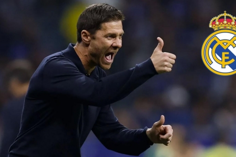 Xabi Alonso đã mỉm cười!