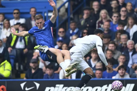 Trực tiếp Chelsea 2-0 Fulham: Enzo Fernandez nhận đôi cách biệt