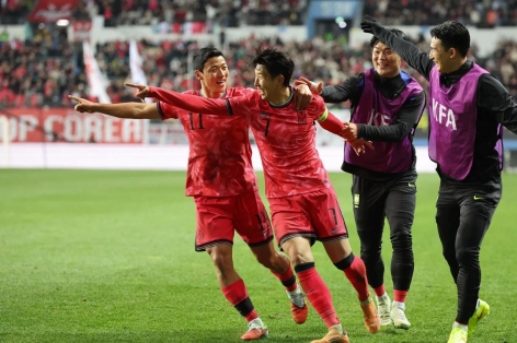 Trực tiếp Hàn Quốc 1-0 Bolivia: Son Heung-min lập siêu phẩm