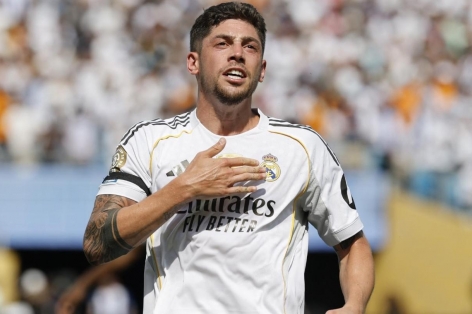 Real Madrid nhận đề nghị gây sốc dành cho Fede Valverde