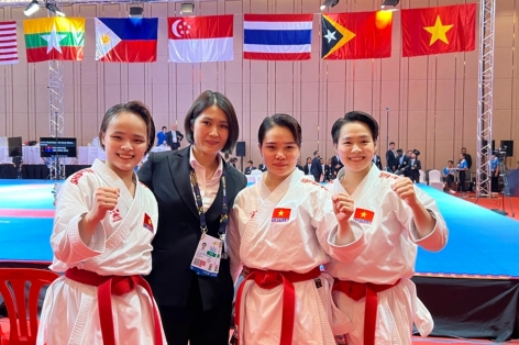 HLV Karate Việt Nam nhận giải thưởng danh giá trước ngày ra quân ASIAD 19