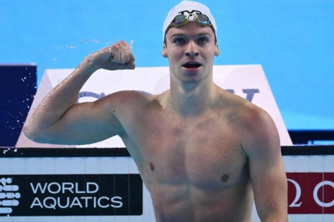 'Tiểu Michael Phelps' phá kỷ lục bơi lội tồn tại 14 năm