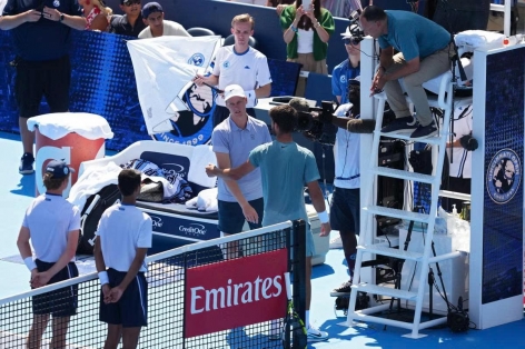 Lý do Jannik Sinner bỏ cuộc tại chung kết Cincinnati Open