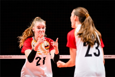 Camilla Weitzel - niềm hy vọng số 1 của tuyển bóng chuyền Đức vòng loại Olympic 2024