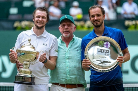 Hiện tượng Bublik đăng quang Halle Open, được làm hạt giống ở Wimbledon 2025