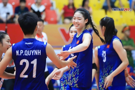 Trực tiếp bóng chuyền nữ U21 Việt Nam 0-2 Korabelka: Nỗ lực đáng khen