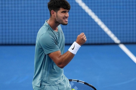Thắng dễ Zverev, Alcaraz tái ngộ Sinner ở chung kết Cincinnati Open 2025