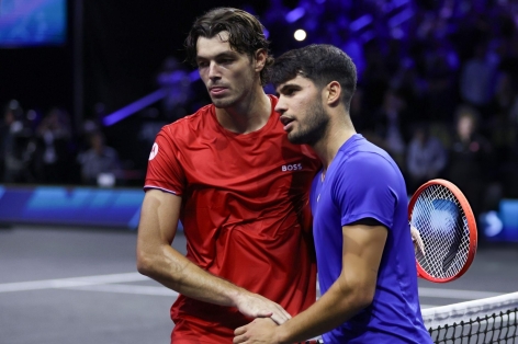 Trực tiếp tennis Carlos Alcaraz vs Taylor Fritz, 9h00 hôm nay 21/9