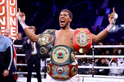 Anthony Joshua chỉ thẳng top 5 tay đấm hạng nặng vĩ đại nhất