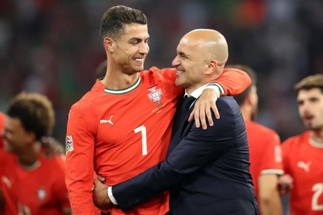 HLV Bồ Đào Nha nói lời thật lòng về Ronaldo khi vô địch Nations League