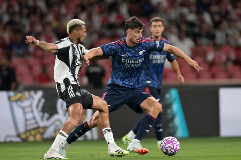 Rượt đổi nghẹt thở, Arsenal ngược dòng đánh bại Newcastle