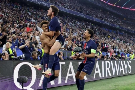 CHÍNH THỨC: PSG nhận án phạt tại Champions League