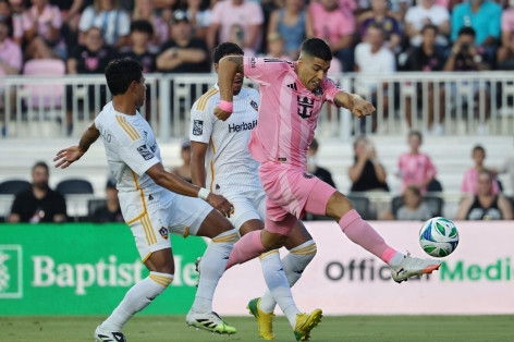 Trực tiếp Inter Miami 1-0 LA Galaxy: Messi vào sân