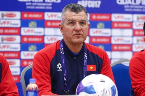 HLV Cristiano Roland: 'U17 Việt Nam sẽ chuẩn bị thật kỹ để đấu Malaysia'