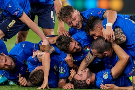Sẽ là một cơn thịnh nộ của tuyển Italia tại vòng 1/8?