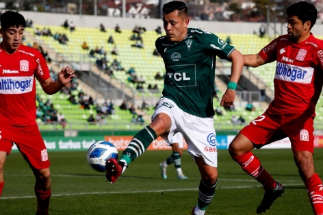 Nhận định Santiago Wanderers vs Curico Unido: Khoảng cách mong manh