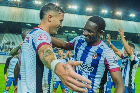 Nhận định Real Aviles vs Arenas de Getxo: Chủ nhà thắng đậm