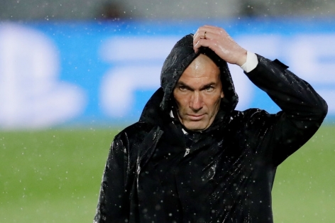 Nhóm công thần Real âm mưu 'lật đổ' Zidane