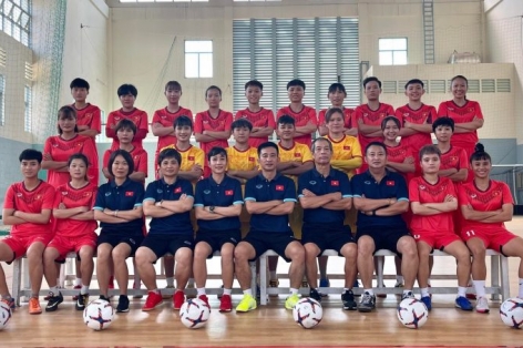 Việt Nam giao hữu với Thái Lan trước SEA Games 31