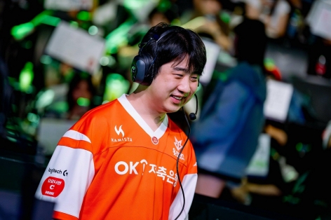 HLV Ryu: 'BRO gục ngã quá dễ dàng'