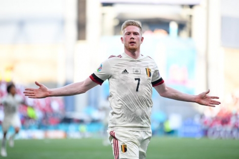 ĐT Bỉ 'thêu hoa dệt gấm', De Bruyne thăng hoa ghi bàn đẹp mắt