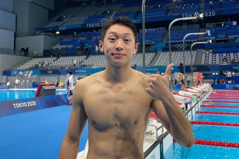 VĐV mang dòng máu Việt cực điển trai gây sốt ở Olympic 2021