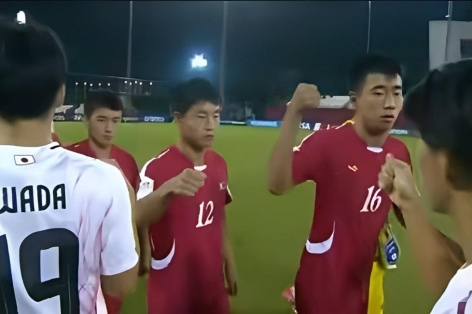 Cầu thủ Triều Tiên có hành động gây sốc đối với Nhật Bản