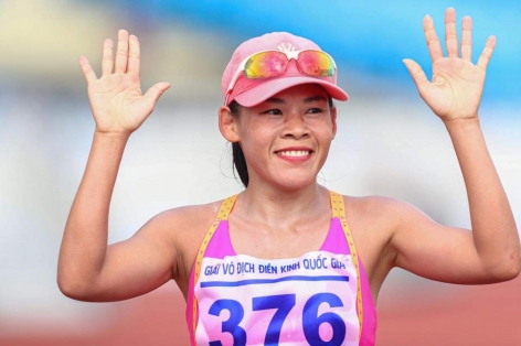 'Nữ hoàng đi bộ' Nguyễn Thị Thanh Phúc giành HCV đầu tiên cho điền kinh Việt Nam