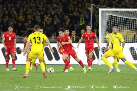 Báo Malaysia: 'Việt Nam trở nên nhỏ bé, cả Châu Á nên để ý Malaysia'