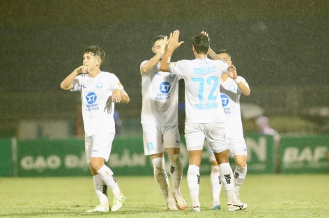 Lịch thi đấu vòng 25 V-League 2024/2025: Nam Định vô địch, xác định đội xuống hạng?