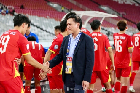 Phó chủ tịch VFF khen cầu thủ U23 Việt Nam khi bị đối phương bóp cổ