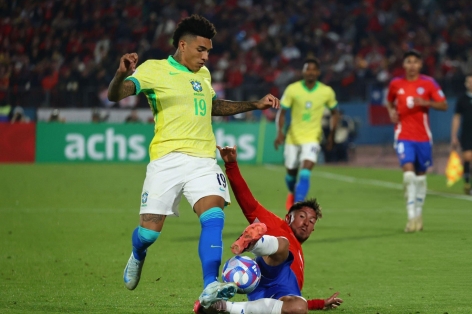Trực tiếp Brazil 0-0 Chile: Nhập cuộc sôi nổi