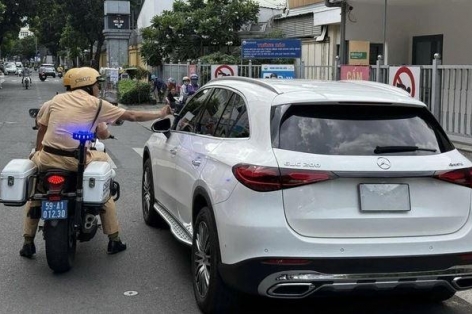 Chiêu mượn bằng lái né phạt nguội: Lỗ hổng pháp lý và hệ lụy pháp lý đáng lo