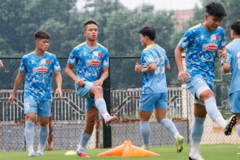 2 lần bị loại ở U23 Việt Nam, Việt kiều đẳng cấp châu Âu lại gặp biến